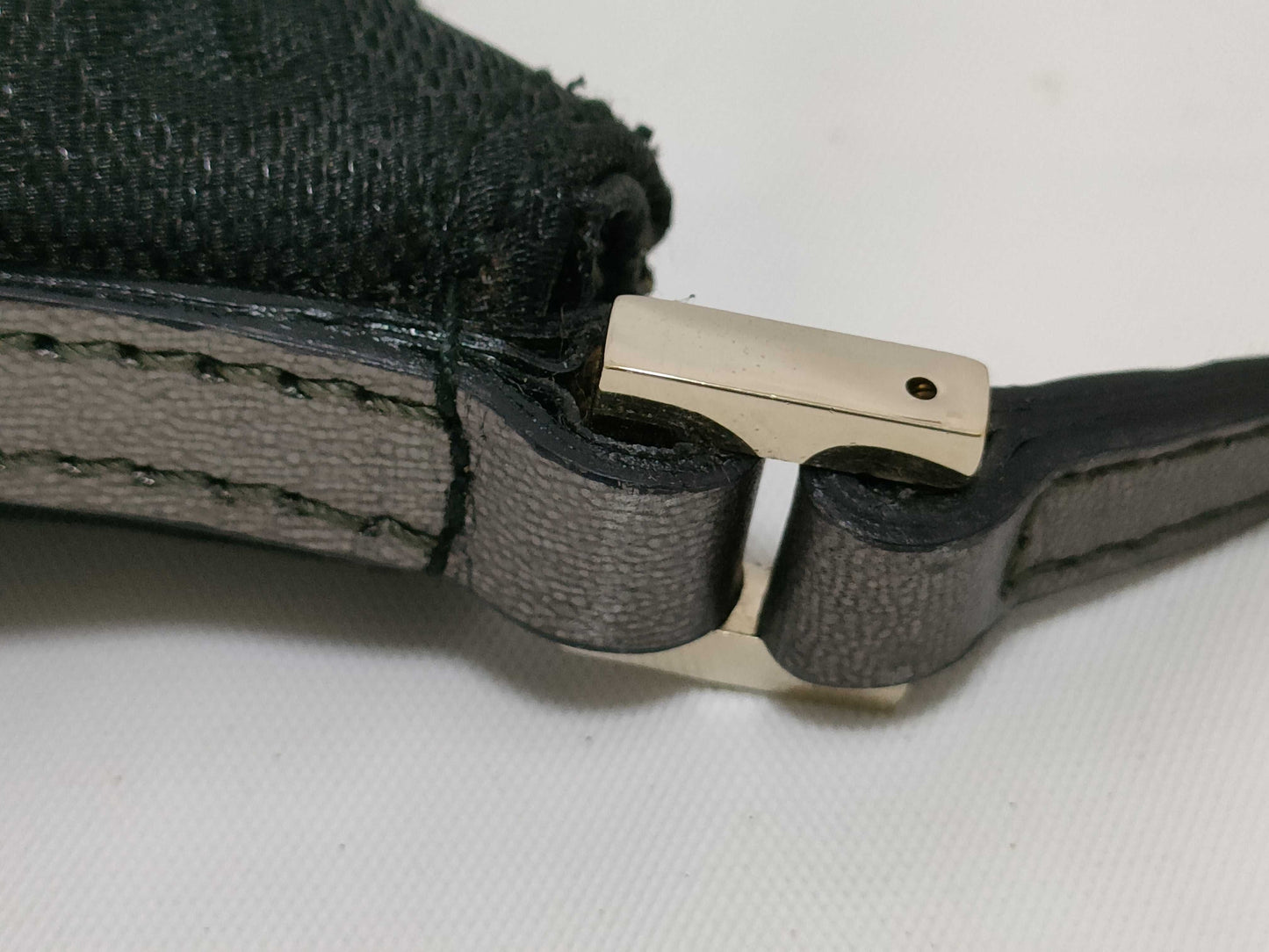 GUCCI GG Canvas Shoulder Bag GUCCI GG Canvas Shoulder Bag