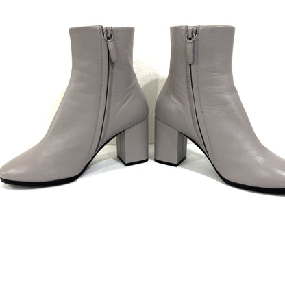 BALENCIAGA Leather Gray Back Logo Size 36 Other Shoes