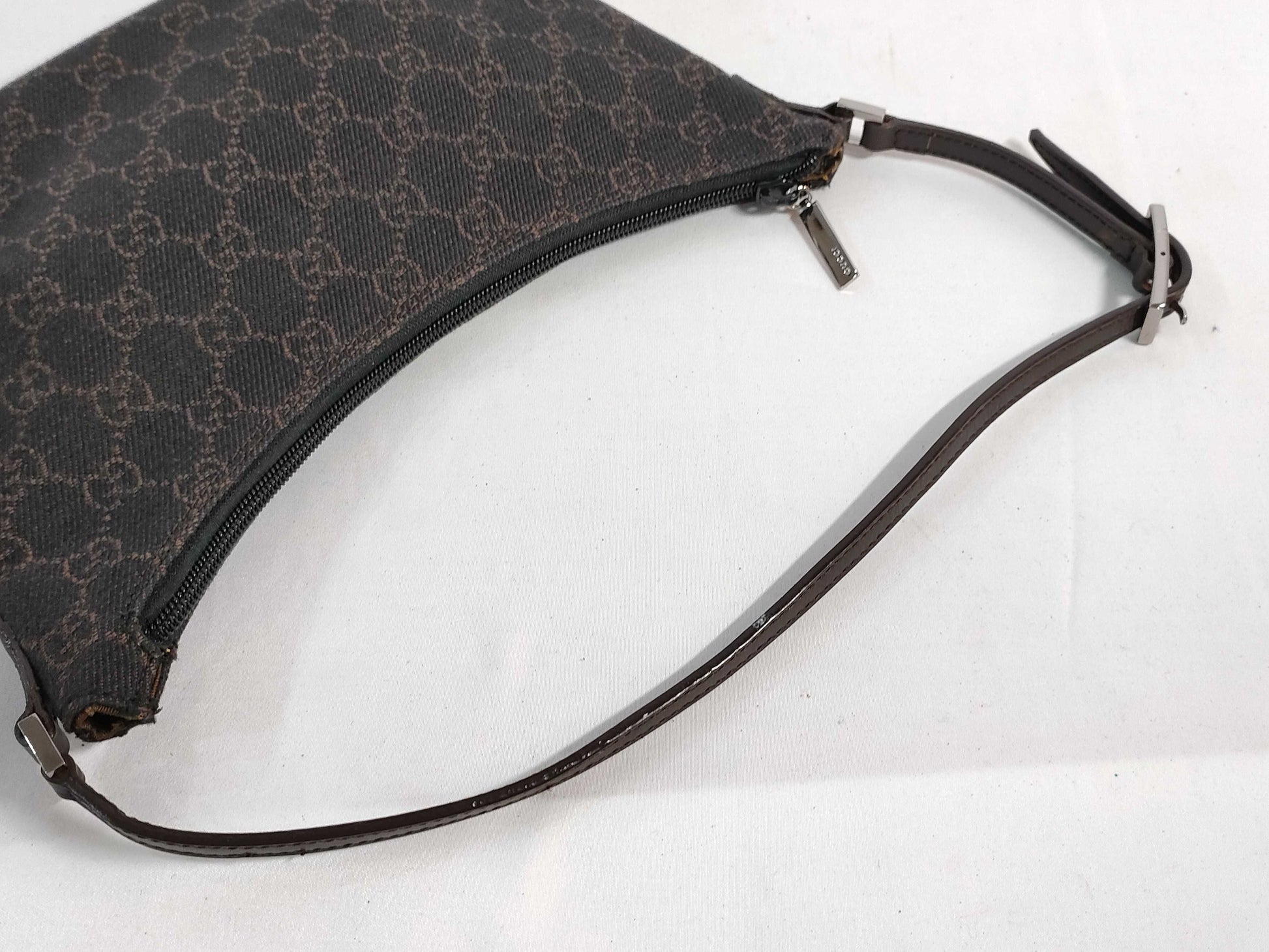 GUCCI GG Canvas Shoulder Bag Brown Shoulder Bag