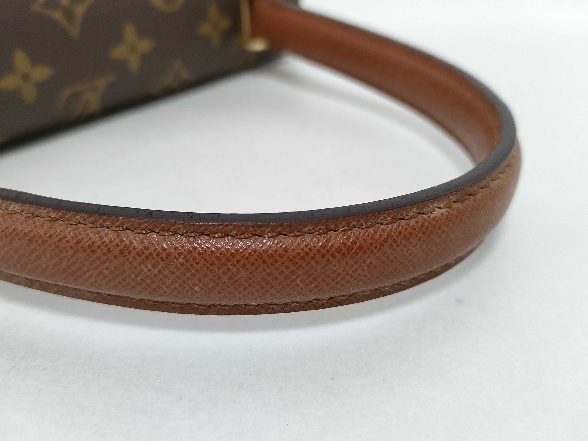 LOUIS VUITTON Monogram LOUIS VUITTON Monogram Louis Vuitton Monogram Malesherbes MI0964 Handbag