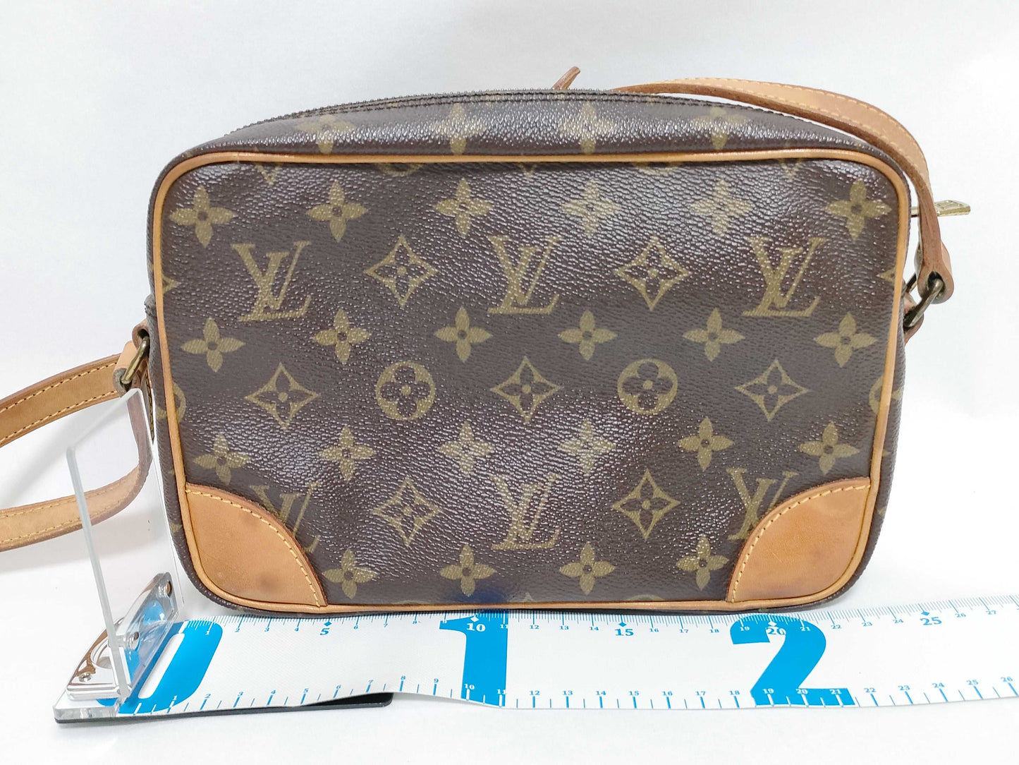 LOUIS VUITTON Monogram Trocadero Shoulder Bag