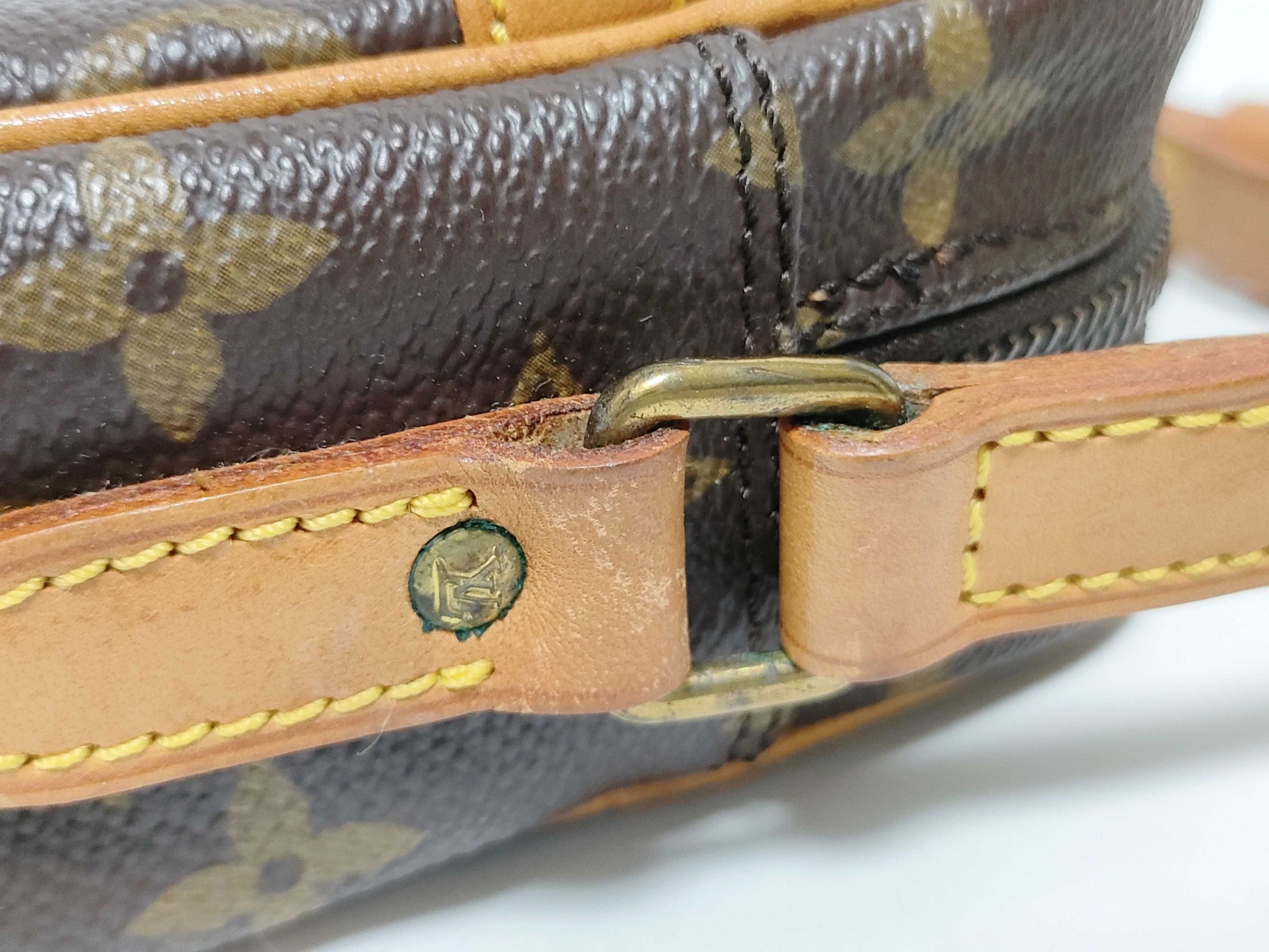 LOUIS VUITTON Monogram Trocadero Shoulder Bag