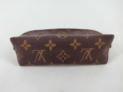 LOUIS VUITTON Monogram Cosmetic Pouch