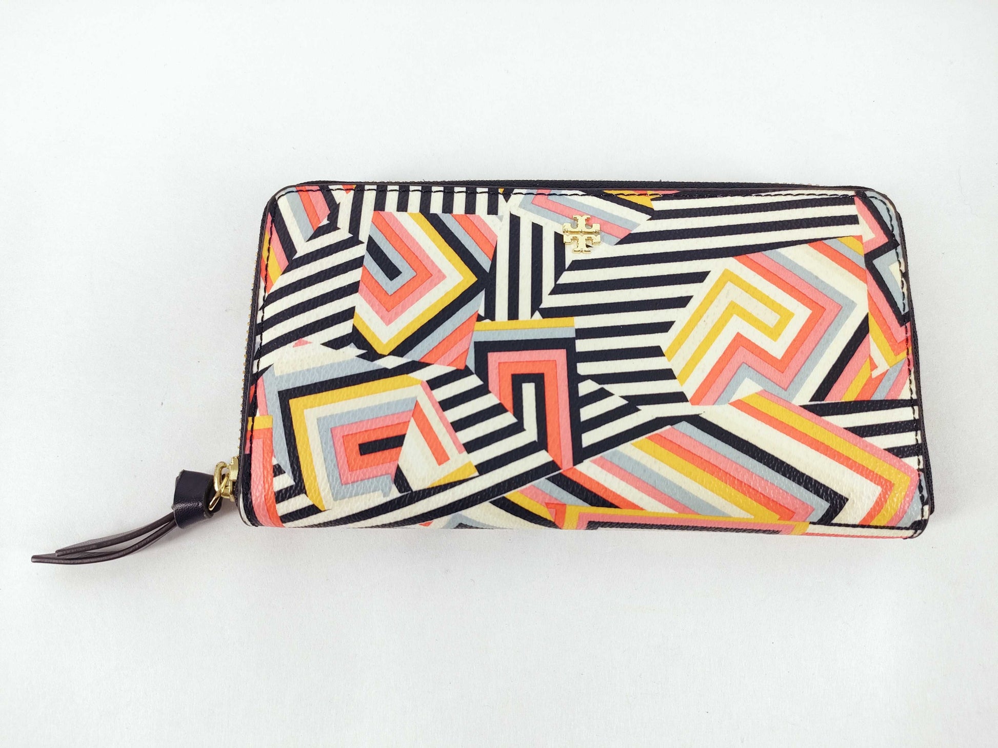 Tory Burch Round Zip Long Wallet