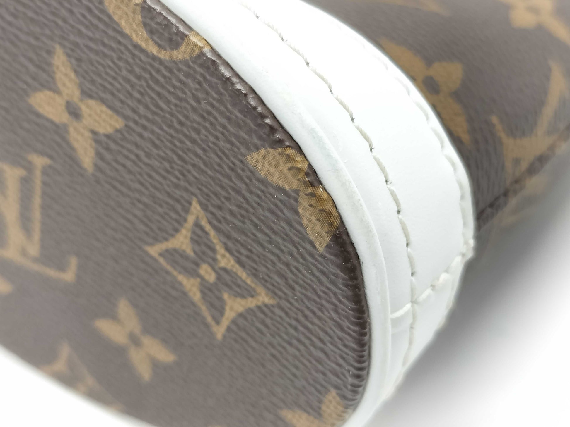 LOUIS VUITTON Monogram Nano Bucket Handbag Handbag