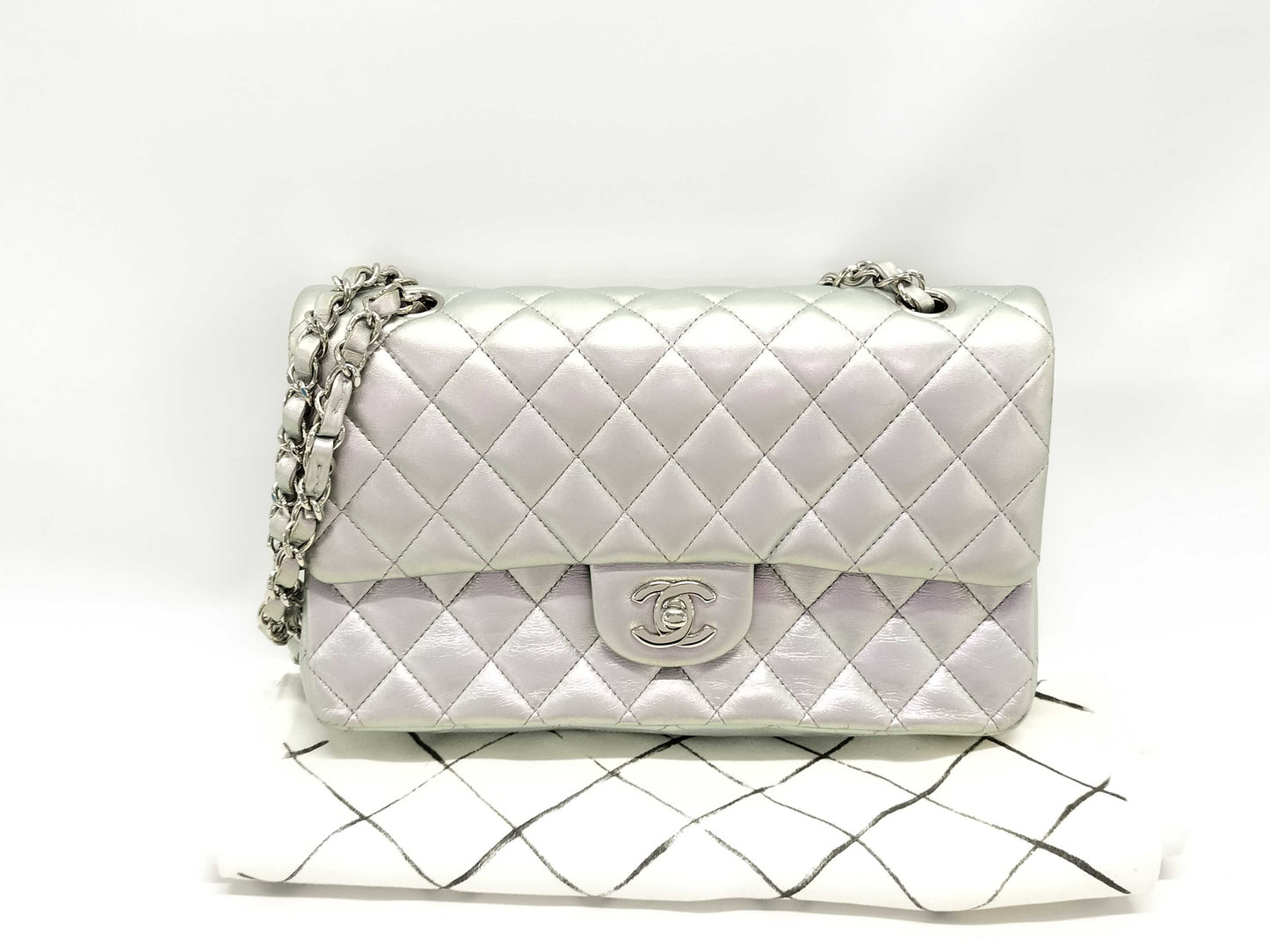 CHANEL W25 Rampoule Silver SVK0LI4JN2 Shoulder Bag