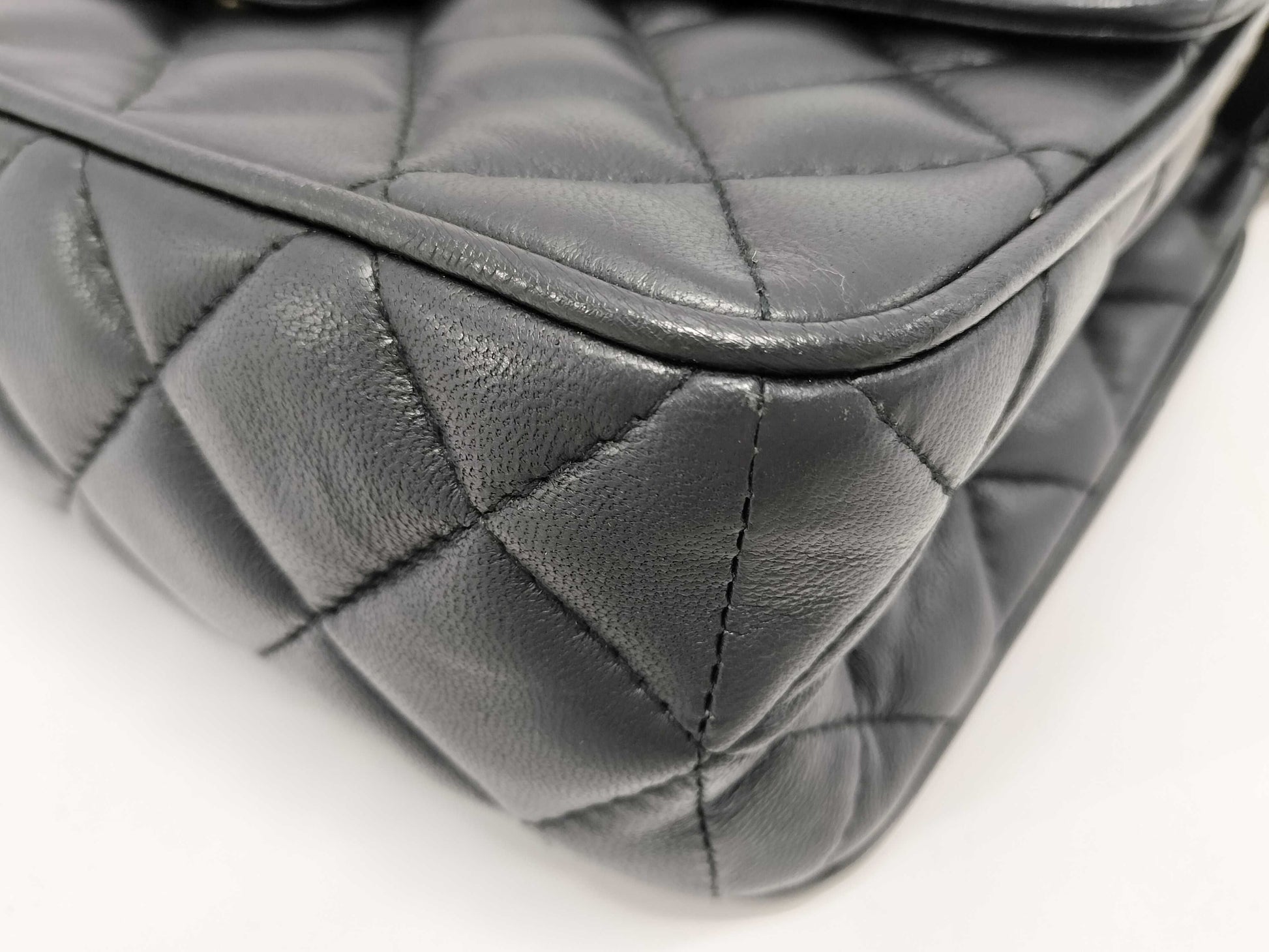 GIVENCHY 4G Quilted Chain Shoulder Bag Shoulder Bag