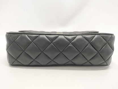 GIVENCHY 4G Quilted Chain Shoulder Bag Shoulder Bag