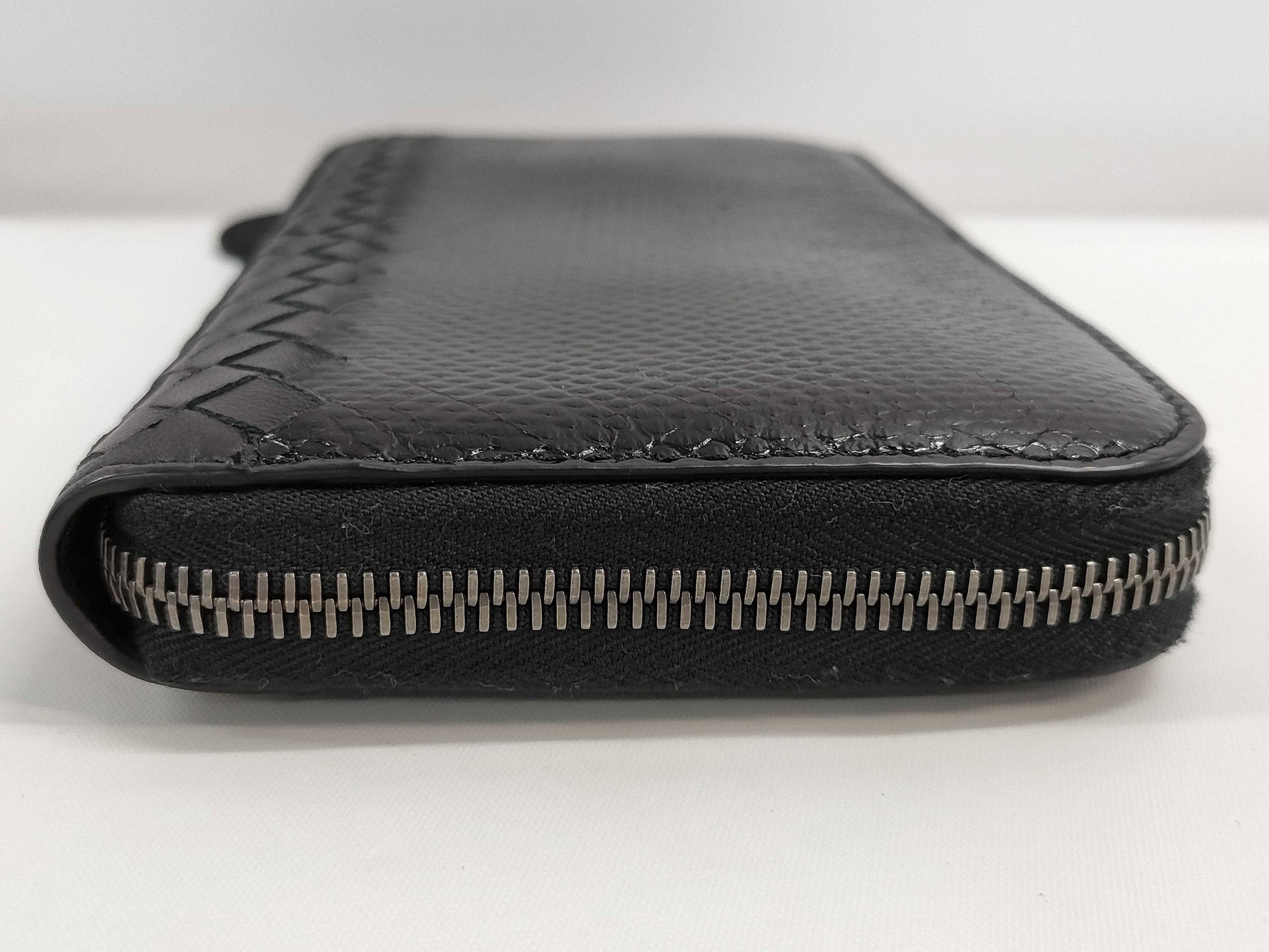 BOTTEGA VENETA Intrecciato Wallet in Black Python