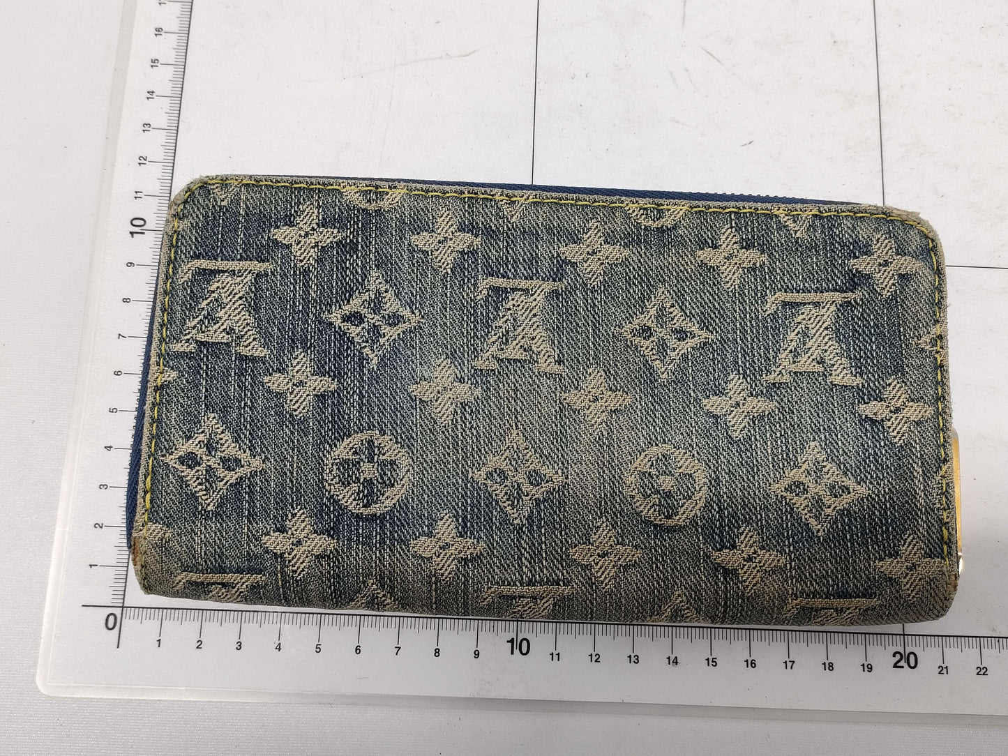 LOUIS VUITTON Monogram Denim Zippy Wallet