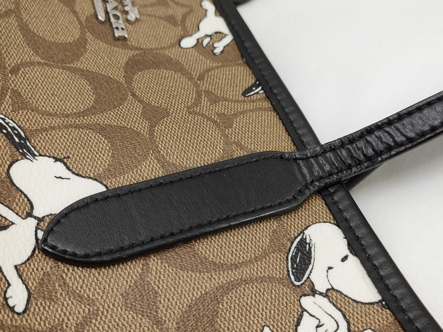 COACH Signature Snoopy Tote Bag Handbag Tote Bag