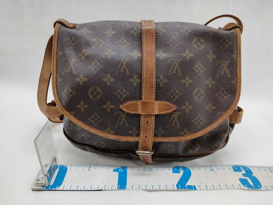LOUIS VUITTON Monogram Saumur 30 Shoulder Bag M42256/AR0995