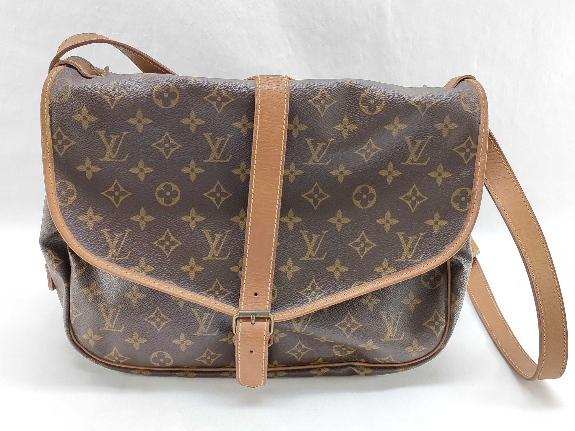 LOUIS VUITTON Monogram Saumur 35 Shoulder Bag M42254/AR0960