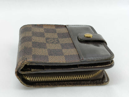 LOUIS VUITTON Damier Compact Zip Wallet N61668/CA1022
