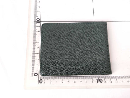 LOUIS VUITTON Taiga Louis Vuitton Taiga Porte-Biere 6 Carte Credit M30484/MI0012 Green Wallet