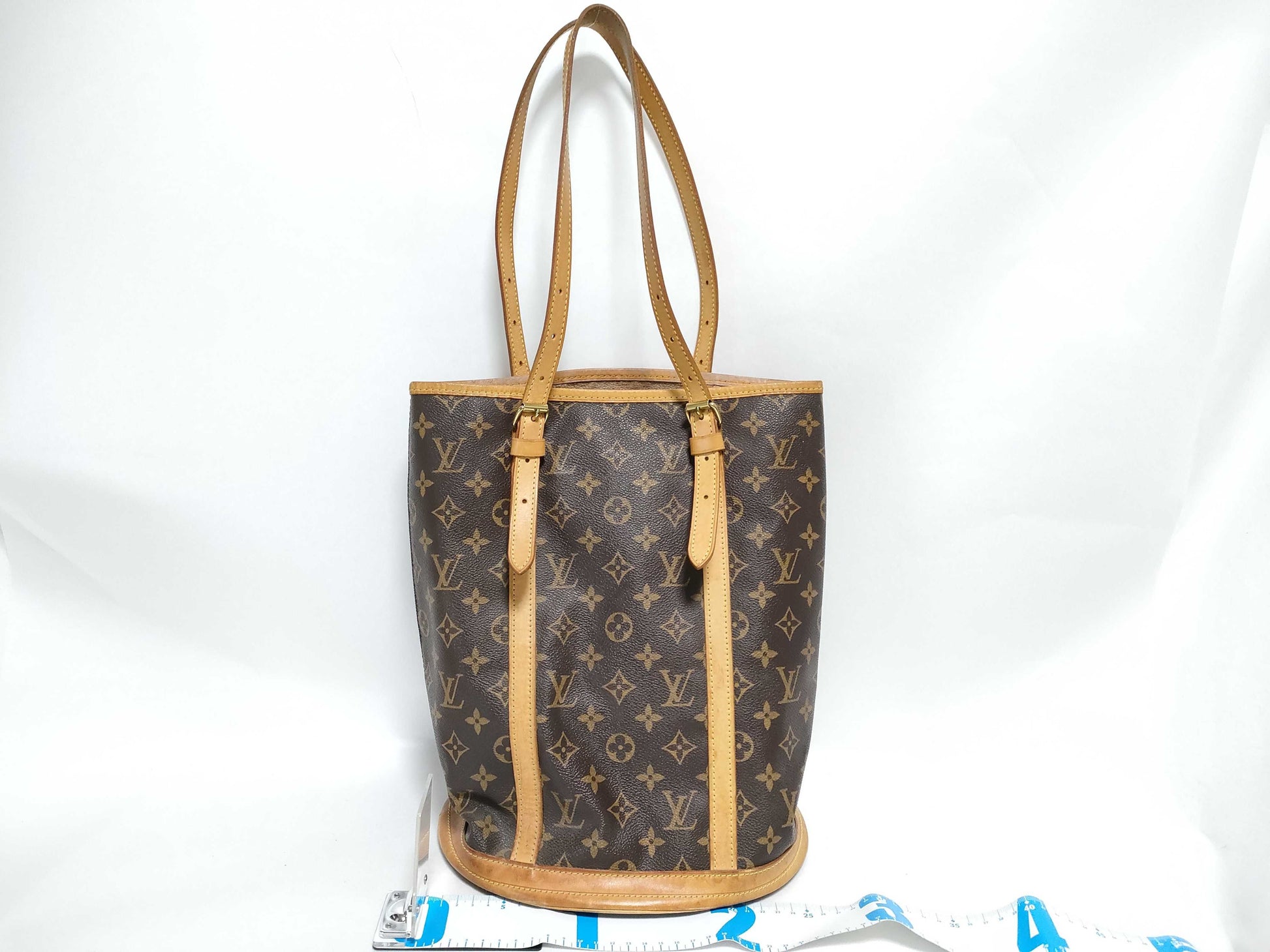 LOUIS VUITTON Monogram LV Bucket GM M42236 Monogram Tote Bag