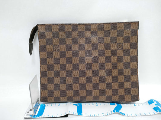 LOUIS VUITTON Damier LV Poche Toilette 26 N47543 Damier Pouch