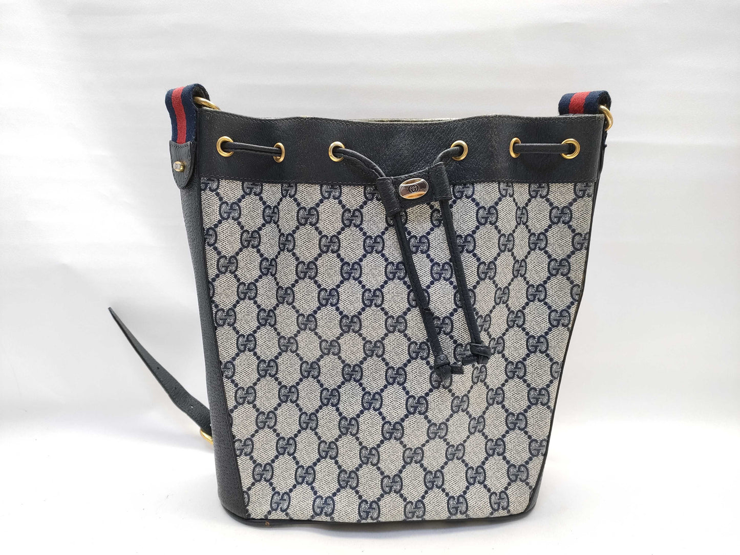 GUCCI GG Supreme Drawstring Old Gucci Canvas Shoulder Bag