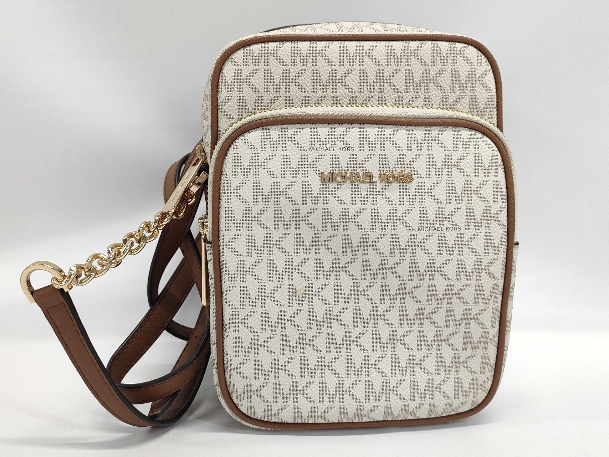 Michael Kors MK Signature White Shoulder Bag