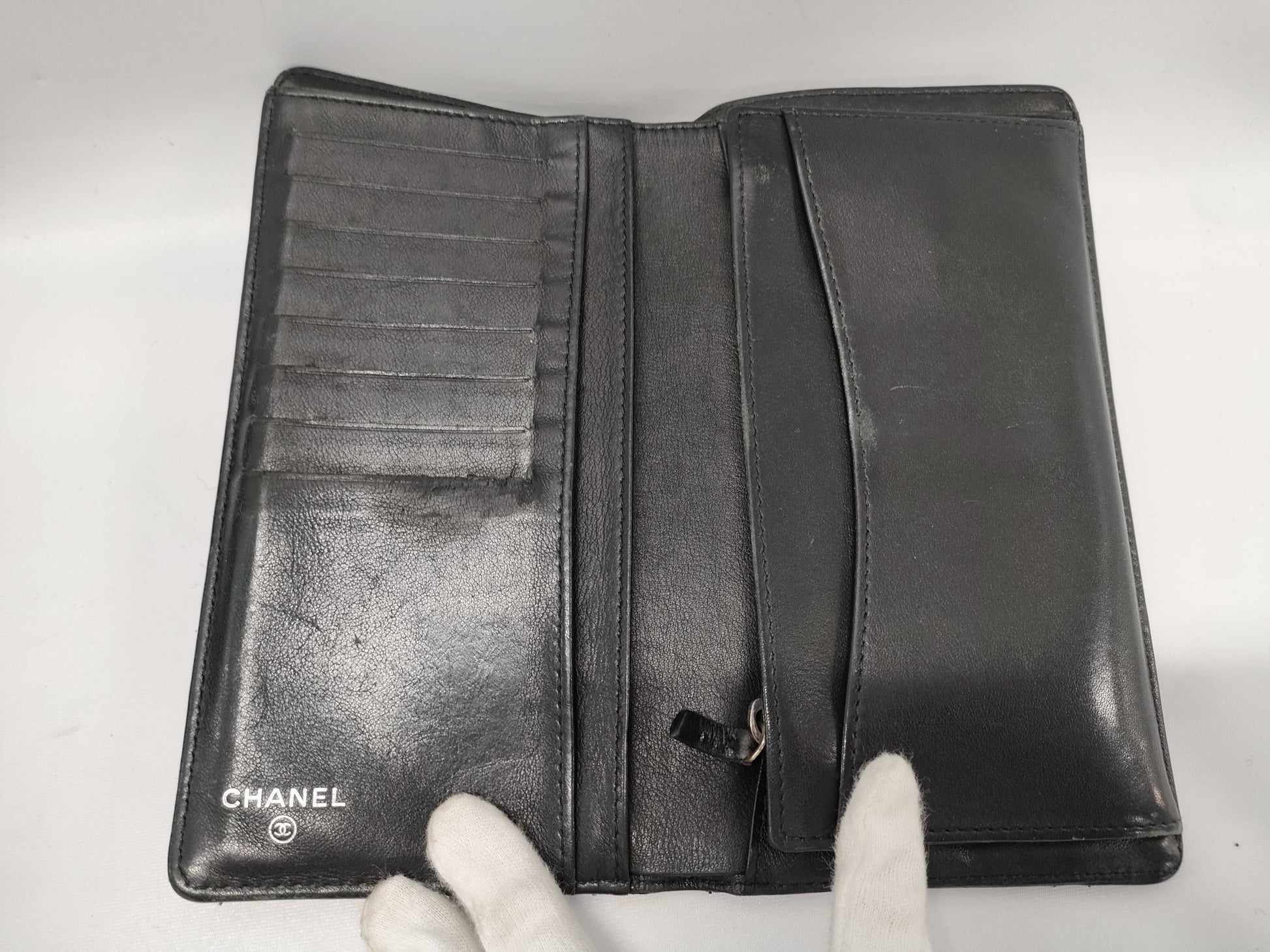 CHANEL Patent Leather Matelasse Bifold Wallet, Black, Seal, 14349447, Box and Dust Bag Included