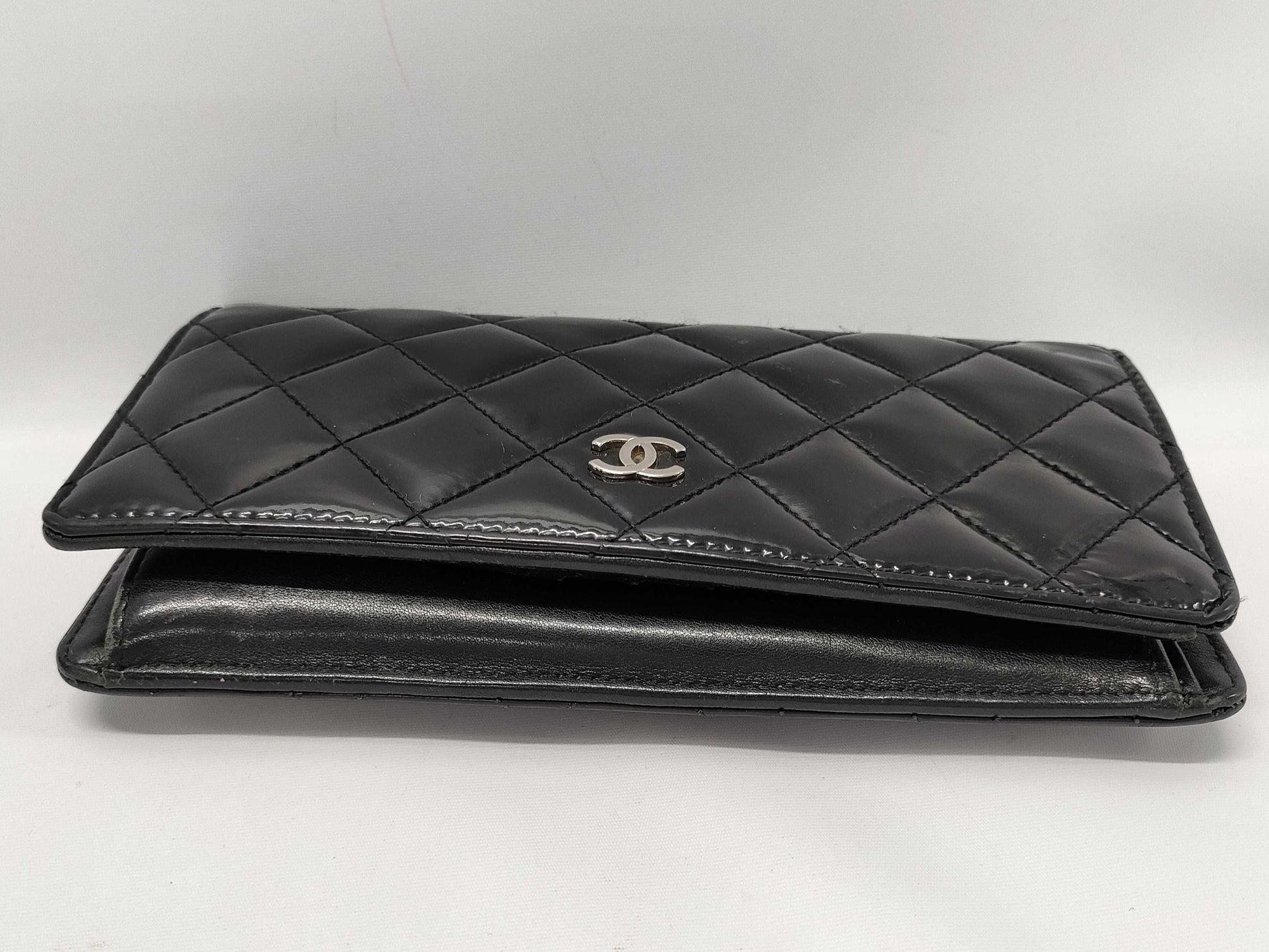 CHANEL Patent Leather Matelasse Bifold Wallet, Black, Seal, 14349447, Box and Dust Bag Included