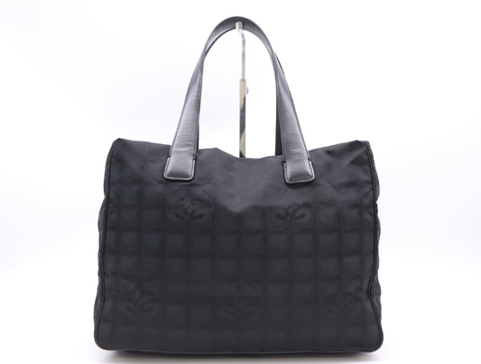 CHANEL New Travel Line A15991 Nylon x Leather New Travel Line Black Tote Bag