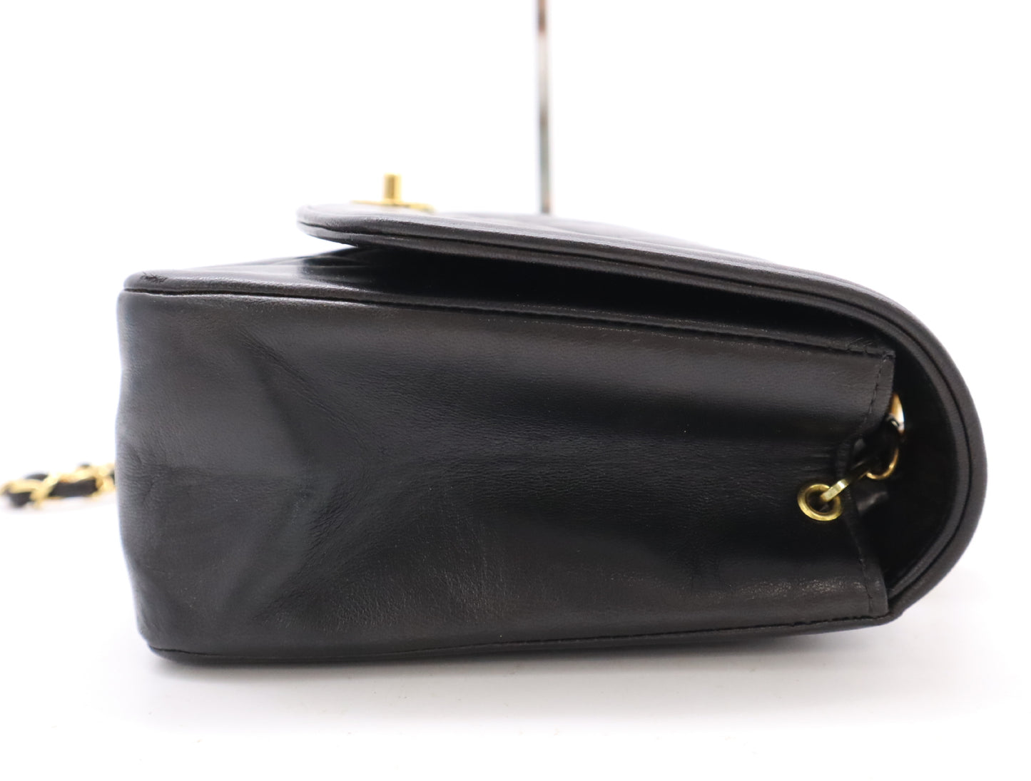 CHANEL Diana 25 Lambskin Shoulder Bag in Black with Seal 3408335