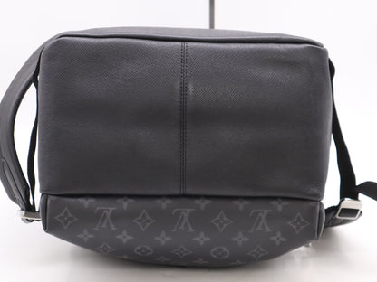 LOUIS VUITTON M30230 Discovery Backpack Noir with Dust Bag