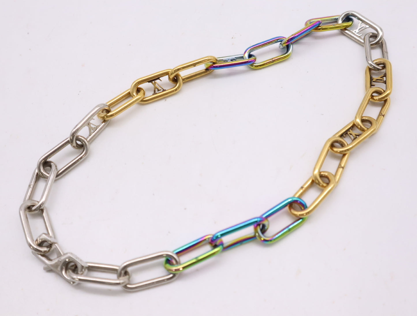 LOUIS VUITTON M80177 Metal Collier Signature Chain Multicolor Necklace with Dust Bag