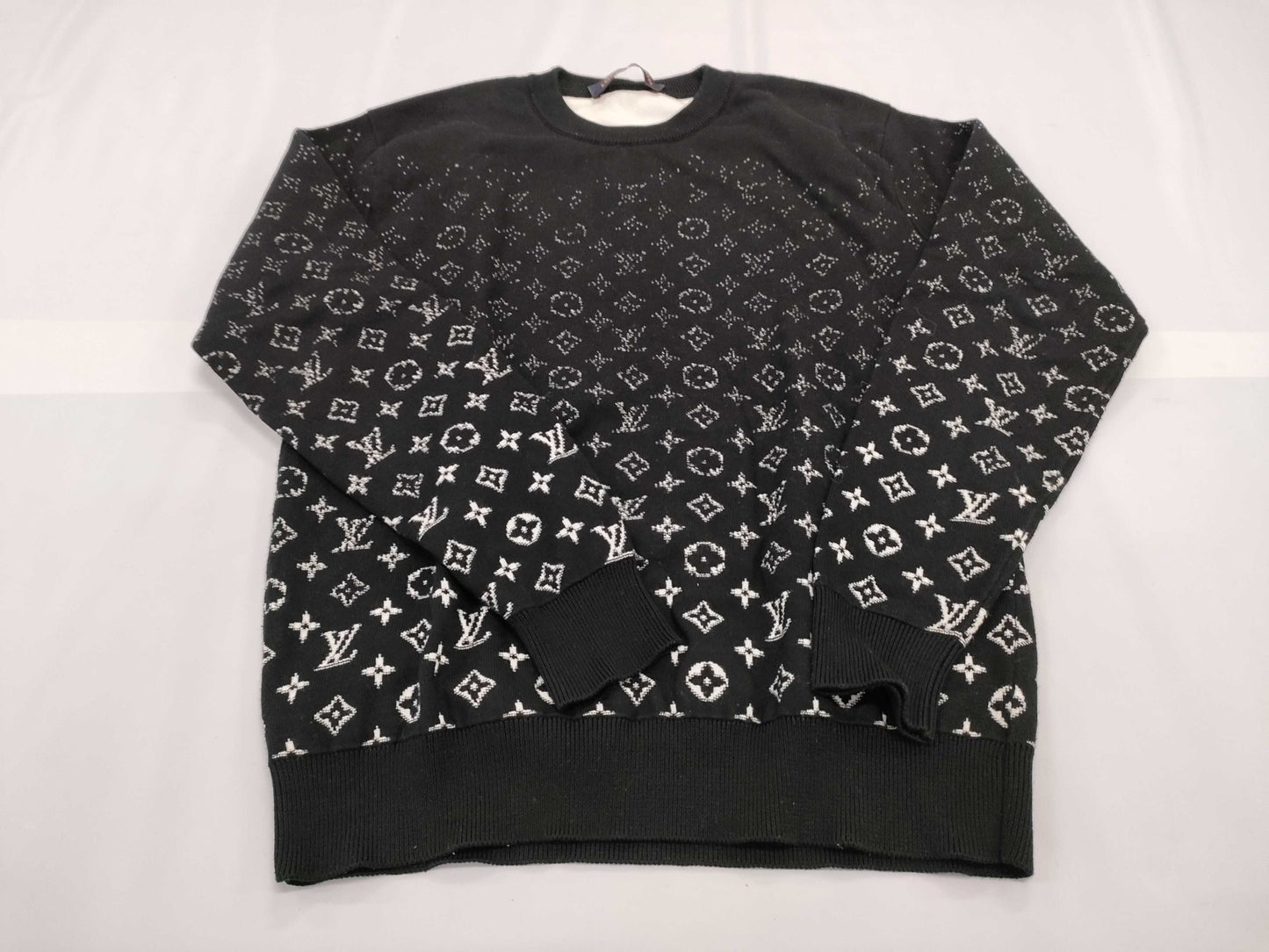 LOUIS VUITTON RM202 USO HJN87W Cotton Virgil Abloh Gradient Monogram Knit? 20AW Size: XS Black Top