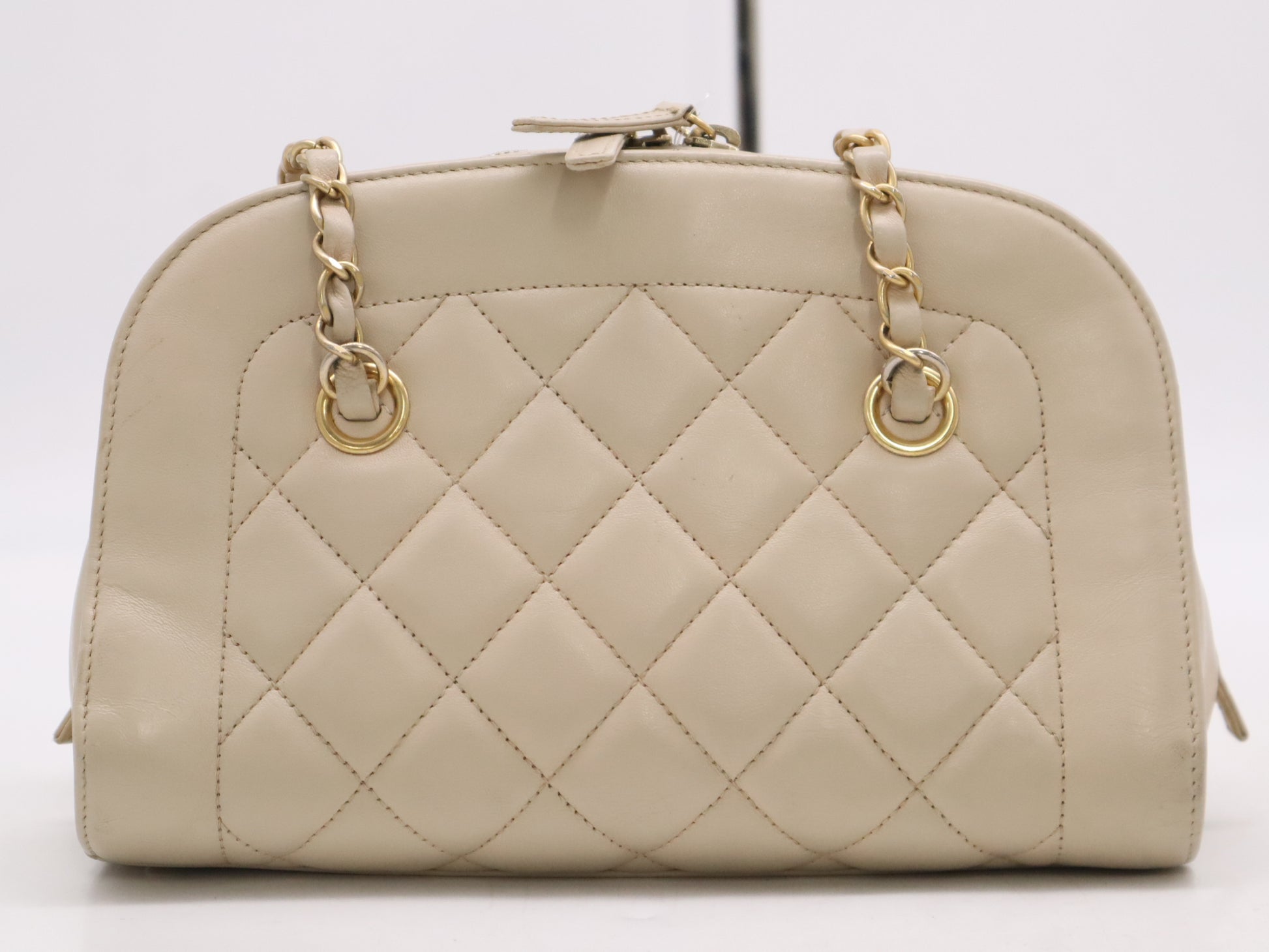 CHANEL Lambskin Coco Mark Chain Shoulder Bag with GD Hardware, Beige Seal, 20734019