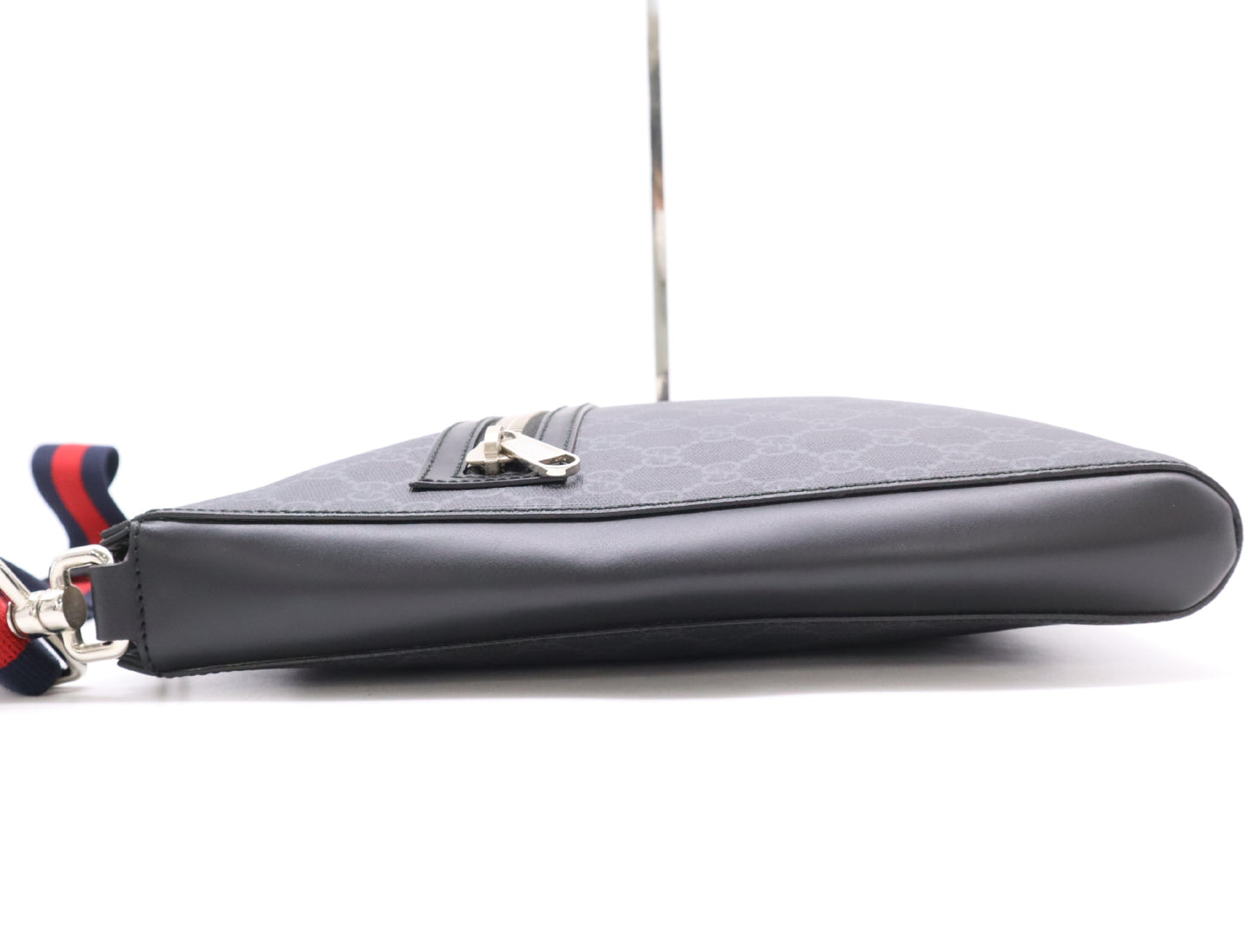 GUCCI GG Supreme 474137 GG Supreme Messenger Bag Black/Gray Shoulder Bag