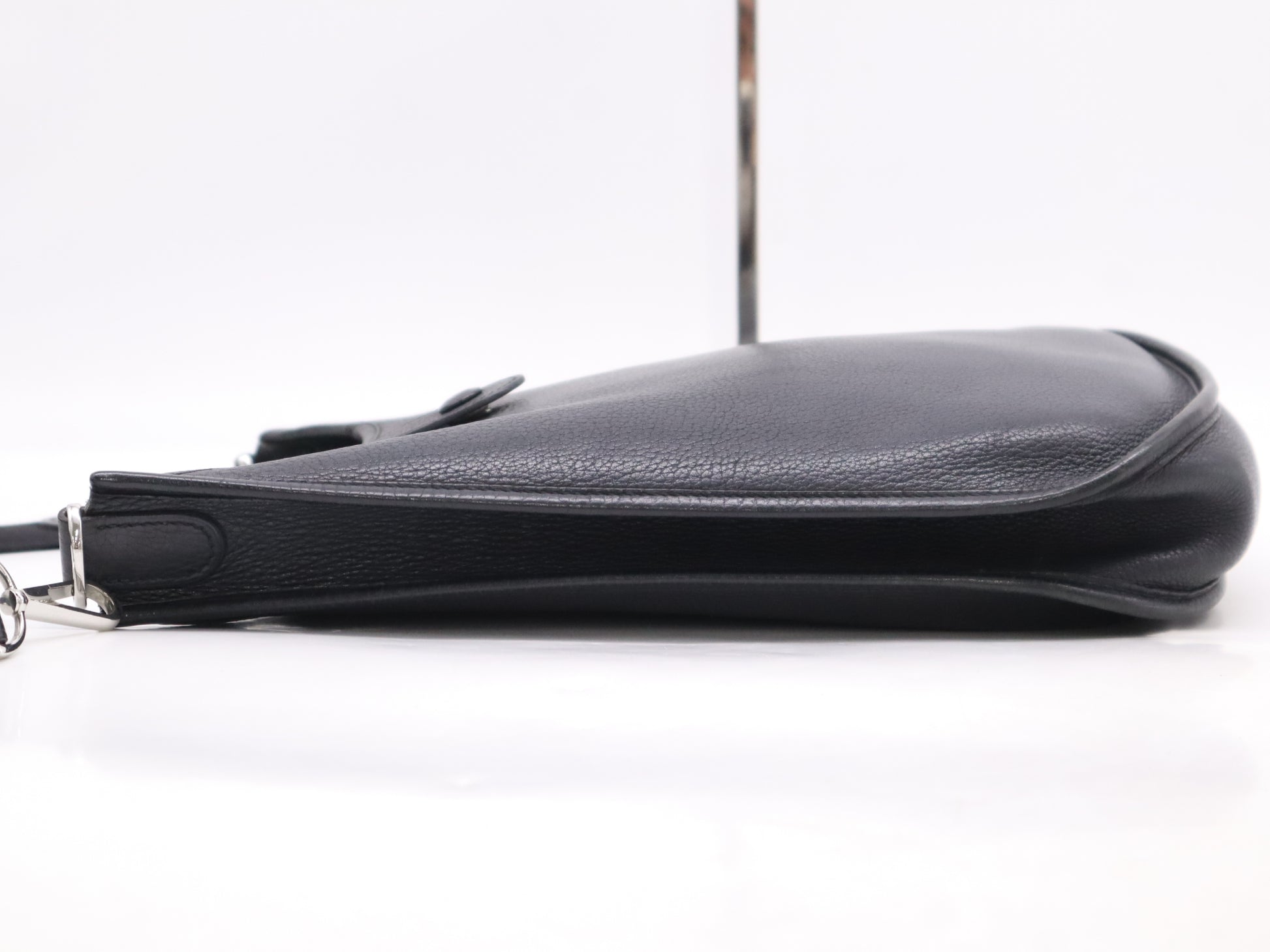 HERMES Evelyn Taurillon Clemence □J Stamp Evelyn 1PM Black Shoulder Bag with Shoulder Strap