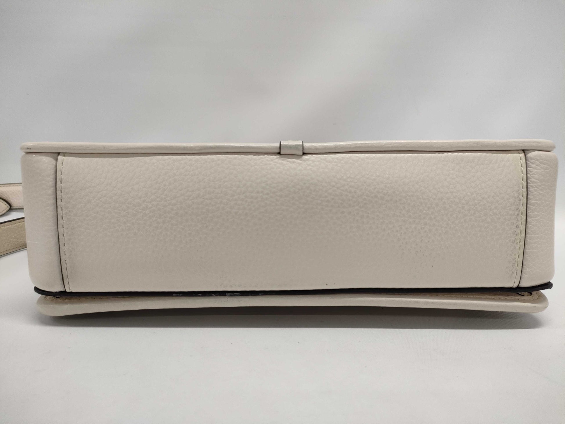 COACH C8307 Signature Canvas Leather Beige Ivory Shoulder Bag