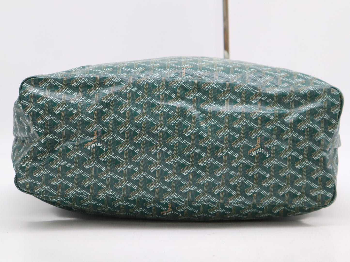 GOYARD Saint Louis PM Tote Bag, Goyardine Canvas and Leather, Green, with Pouch