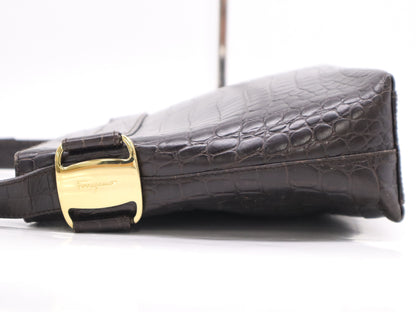 Salvatore Ferragamo Vara Leather Shoulder Bag in Black