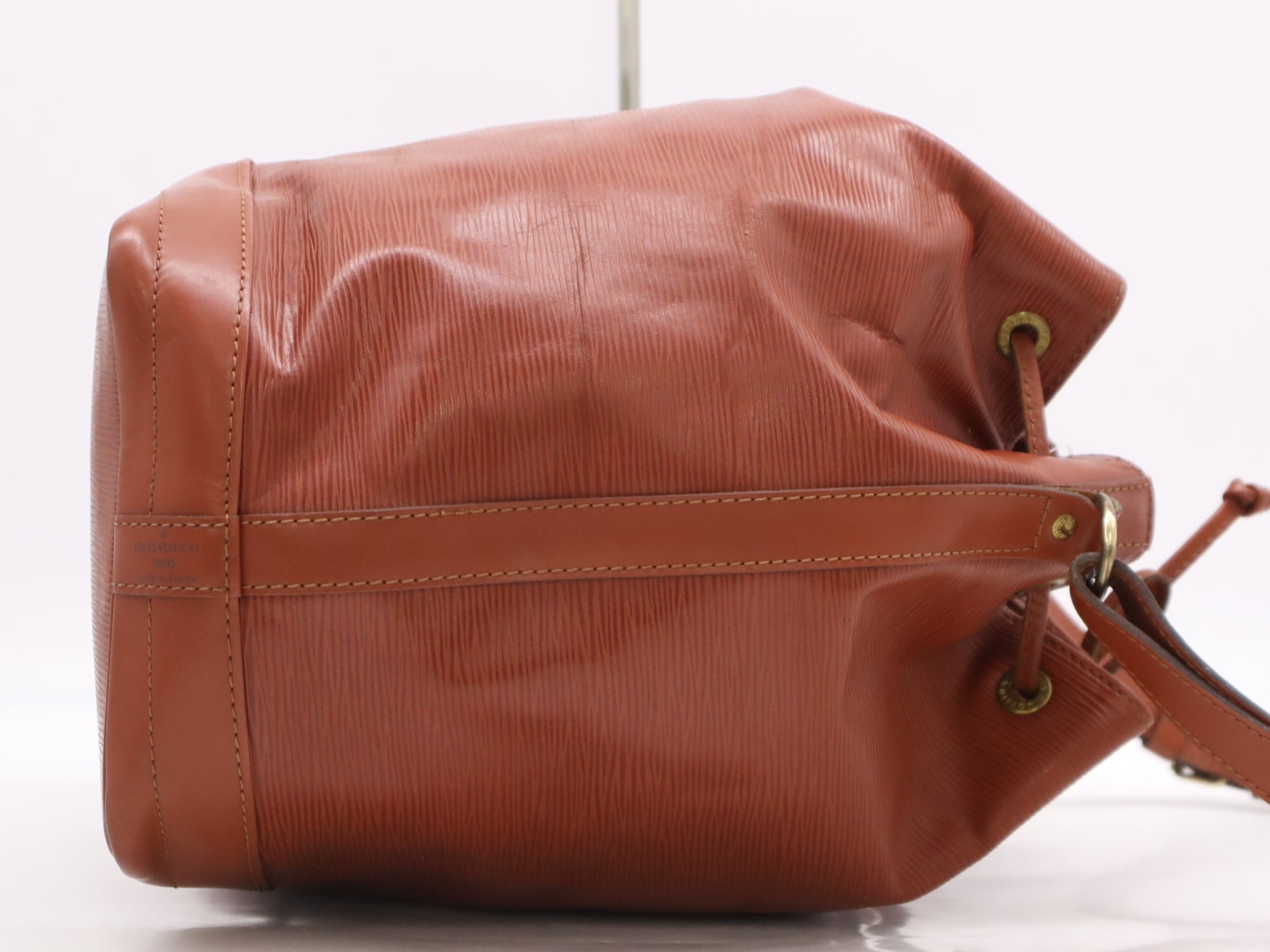 LOUIS VUITTON Epi M44003 Epinoe Kenya Brown Shoulder Bag