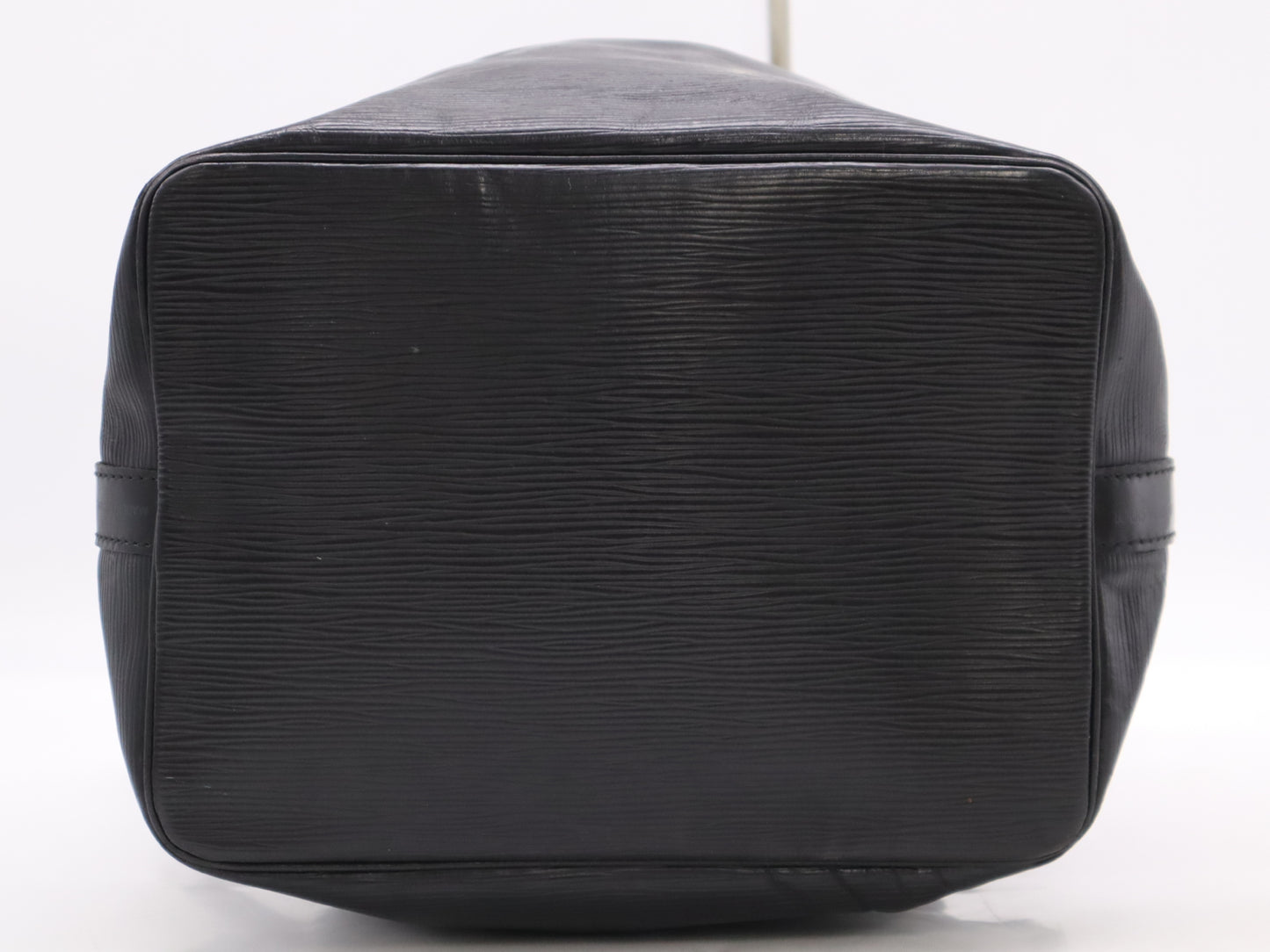 LOUIS VUITTON Epi M44102 Epi Petit Noe Noir Shoulder Bag