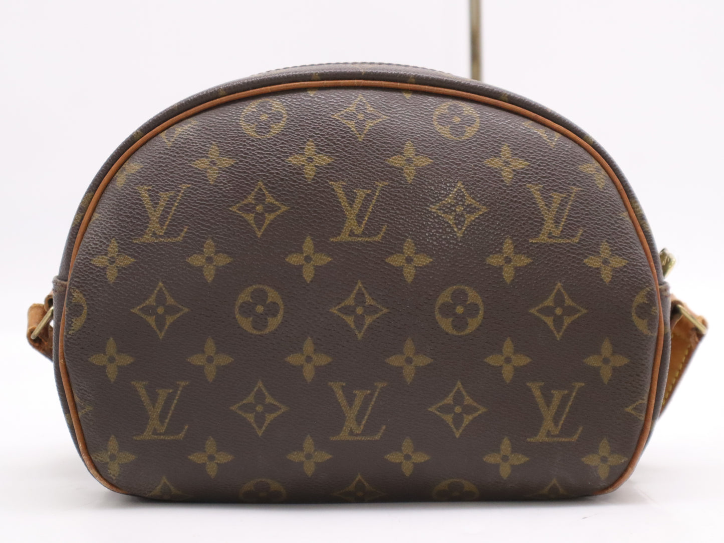 LOUIS VUITTON Monogram M51221 Monogram Blois Shoulder Bag