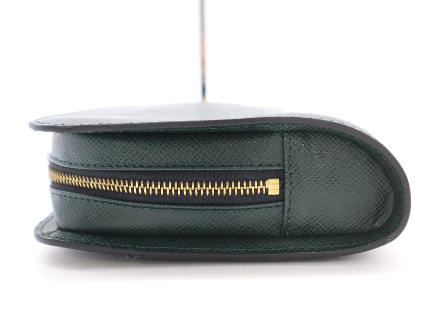 LOUIS VUITTON Taiga M30184 Taiga Baikal Episea Second Bag