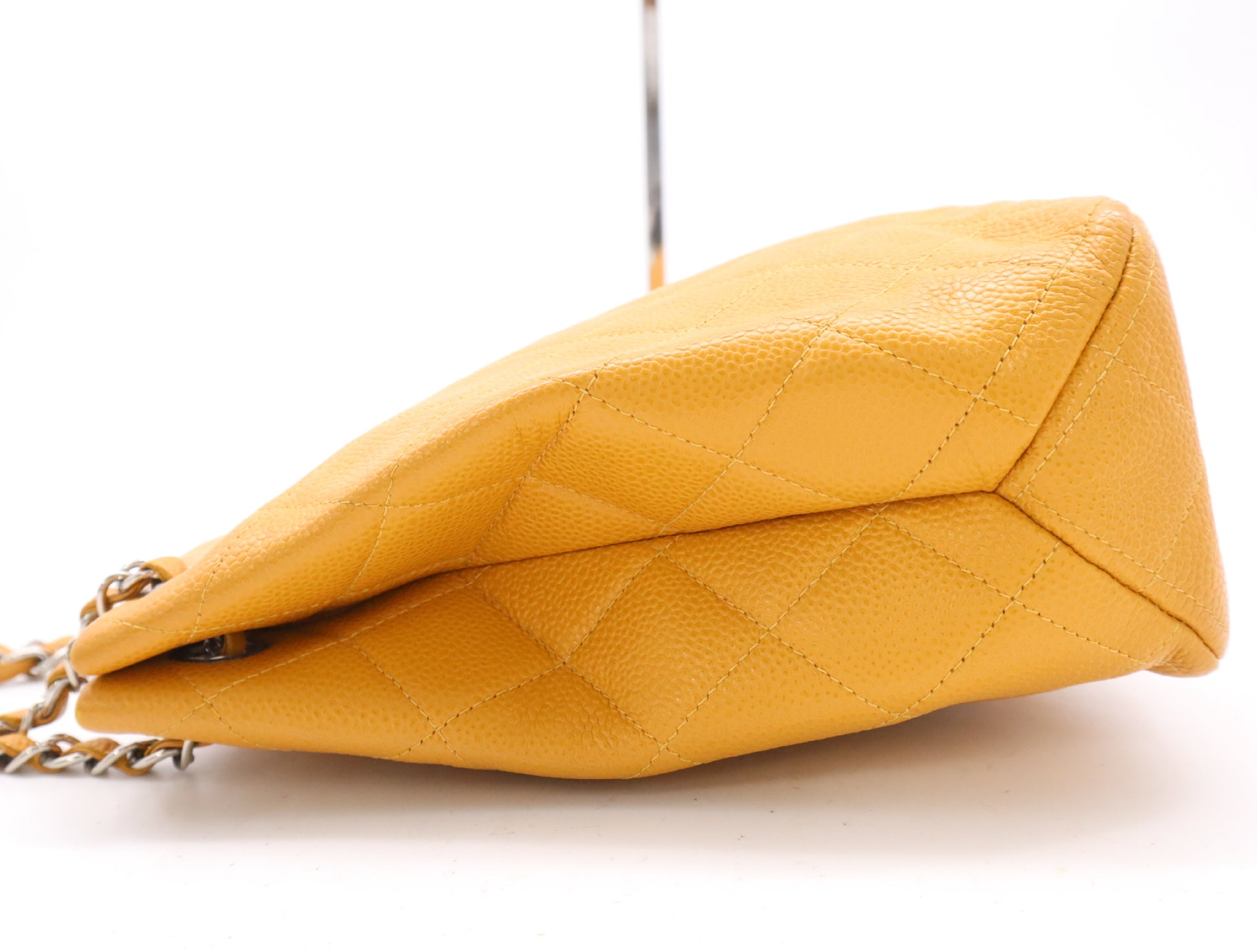 CHANEL Matelasse Caviar Leather Shoulder Bag with Seal and Card 5944773 Shoulder Bag