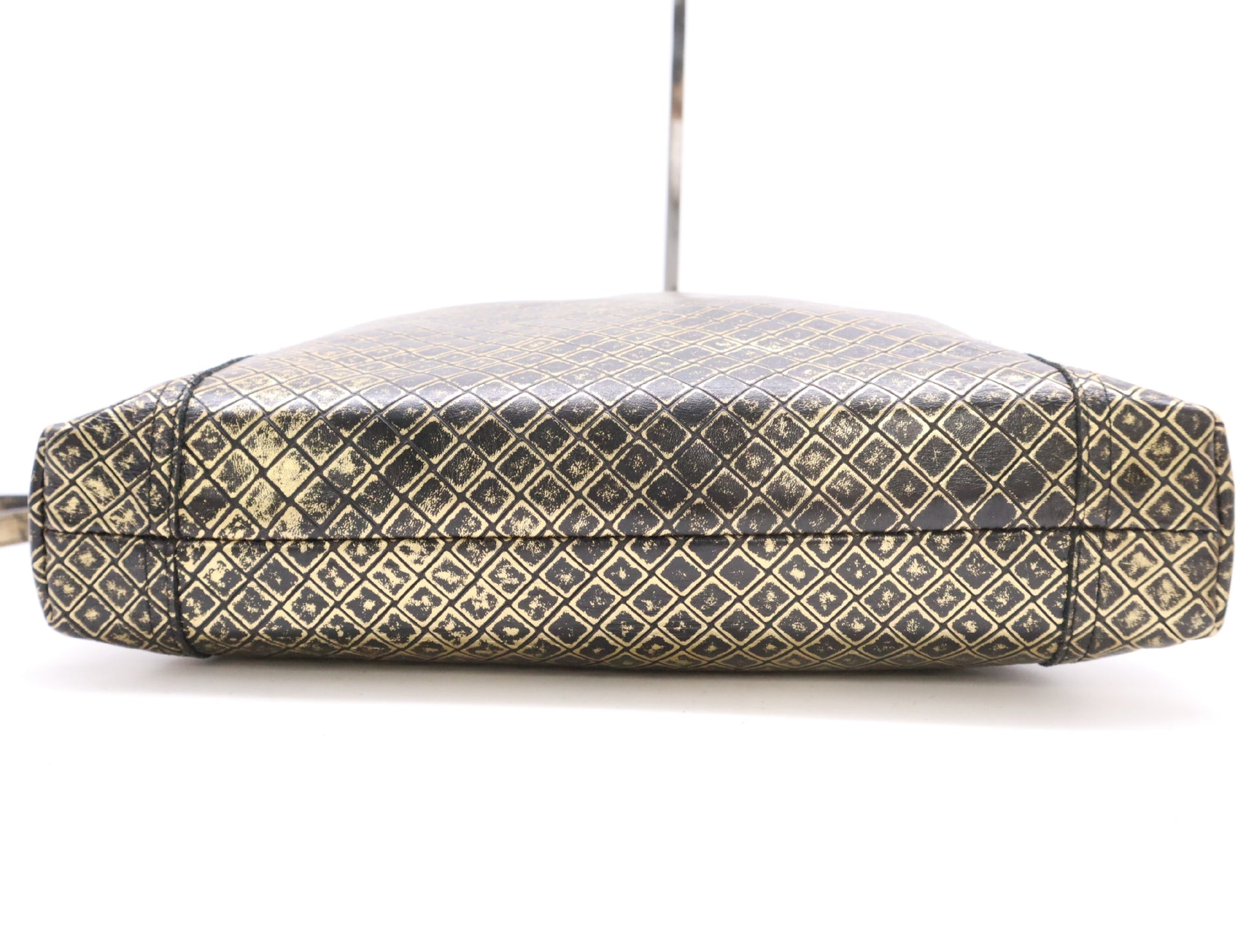 BOTTEGA VENETA Leather Intreccio Mirage Black and Gold Shoulder Bag with Dust Bag