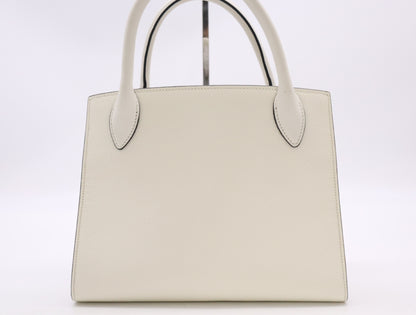 PRADA 1BA269 3OO 2ERX Leather Handbag in White Bianco with Shoulder Strap and Charm, 272 Handbag