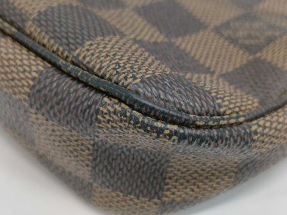 LOUIS VUITTON N51985 Damier Pochette Accessory Pouch