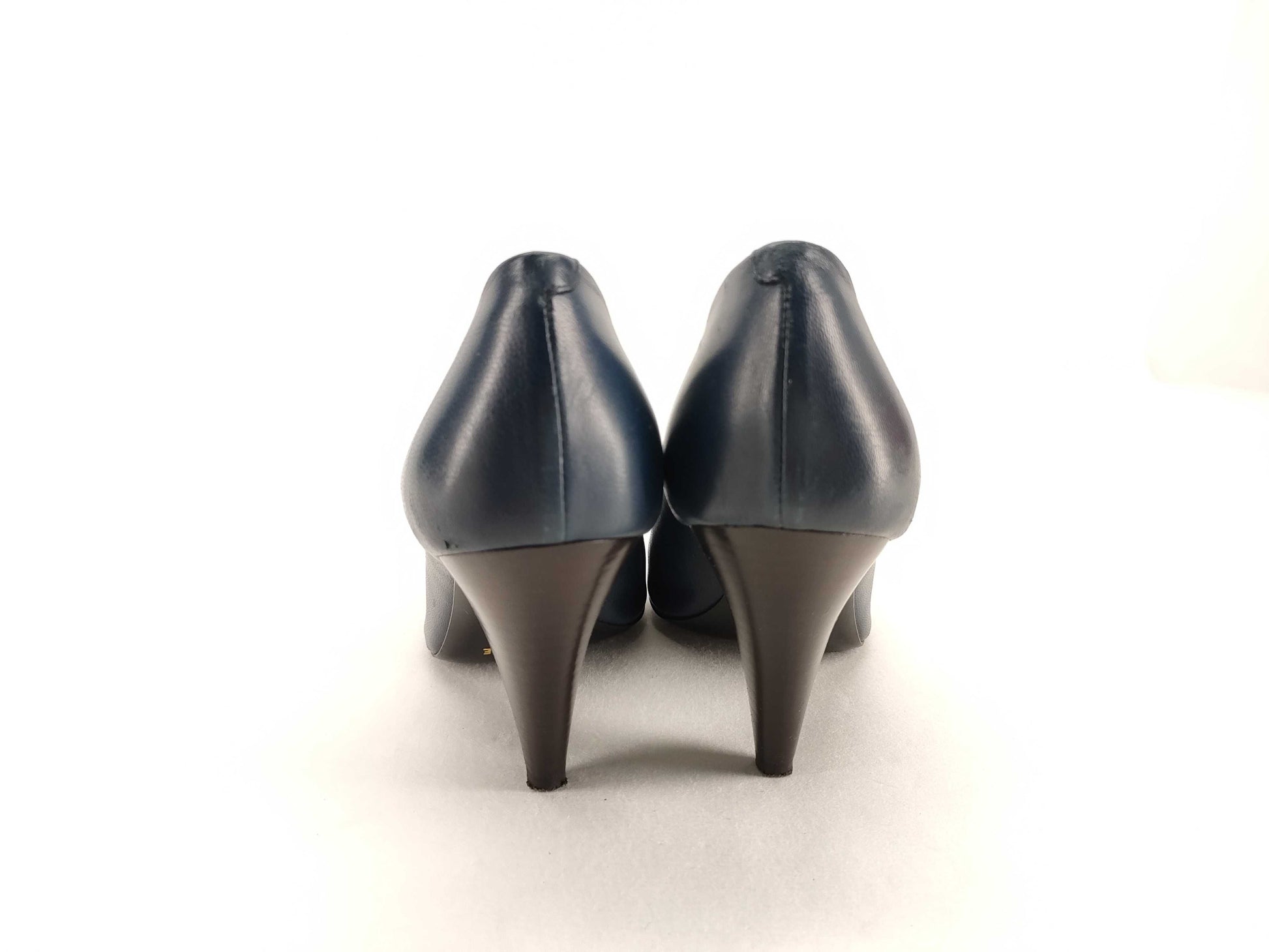 CELINE Phoebe Soft Pump, Nappa Boulevard Heel, Size 35.5, Navy, 320273LPSC