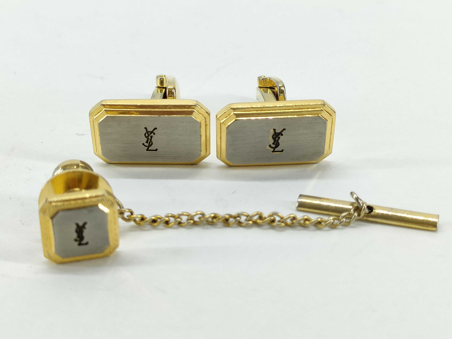 Yves Saint Laurent Yves Saint Laurent Saint Laurent Cufflinks Brooch Tie Clips Cufflinks Tie Clips Cufflinks