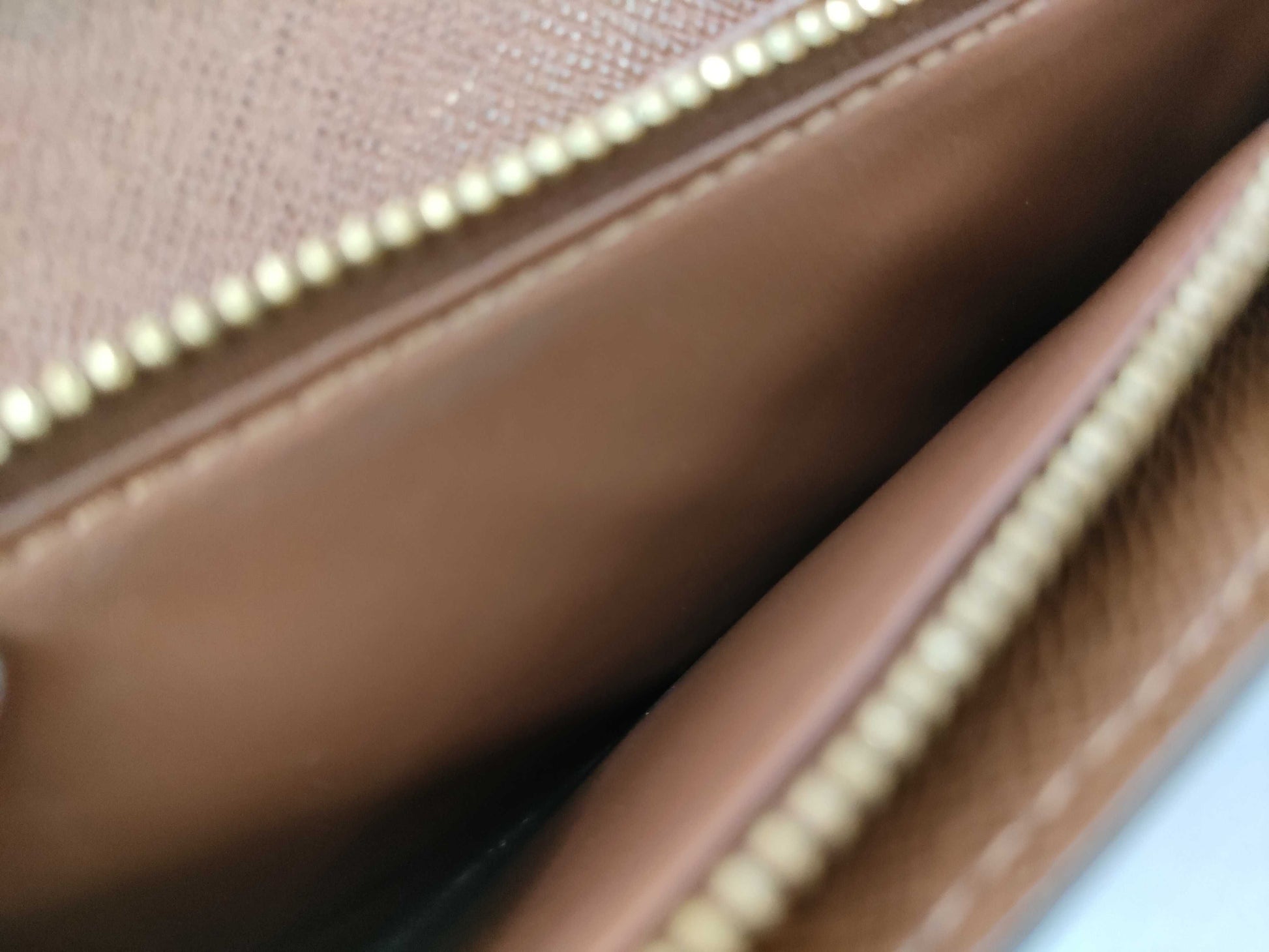 LOUIS VUITTON Louis Vuitton Portefeuille Sarah Wallet