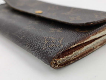 LOUIS VUITTON Sarah Wallet