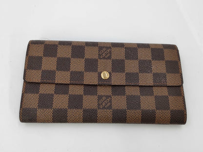 LOUIS VUITTON Damier LV Portefeuille Sarah Damier Wallet
