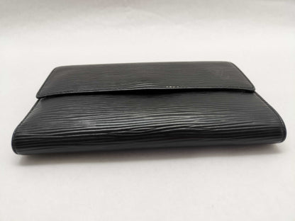 LOUIS VUITTON Epi LV Wallet